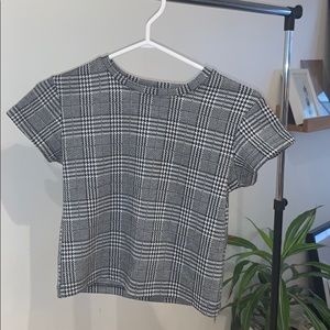 Brandy Melville cropped tee